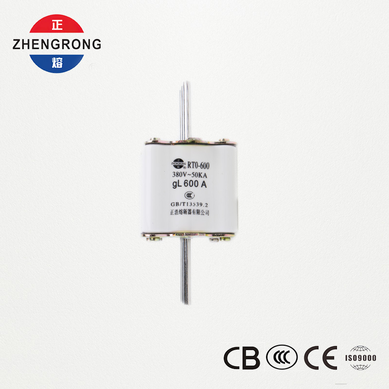 Пластикалық сақтандырғыш сілтемесі RT0-600 IEC Жоғары үзу
